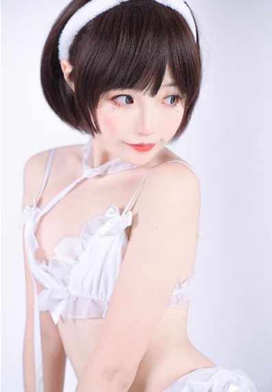 年轻的女学生电影