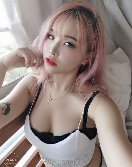 年轻的少妇电影