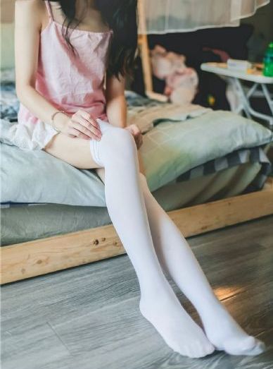 她在丈夫面前被耍电影